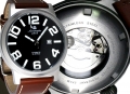 Militaire Aeromatic Montre XXL automatique A1361