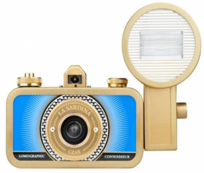 La Sardina &quot;tsar&quot; Lomography 35mm film camera