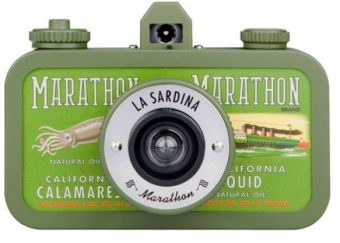 La Sardina &quot;Marathon&quot; Lomography 35mm film camera