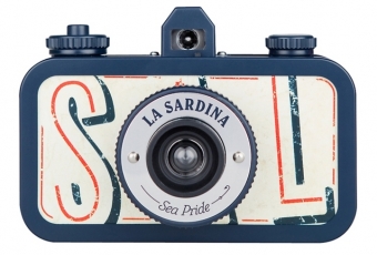 La Sardina &quot;Sea Pride&quot; Lomography 35mm film camera
