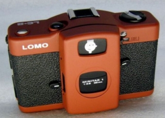 LC-A Lomo caméra Brique