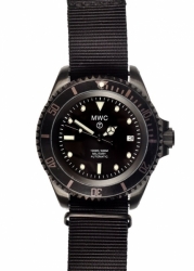 MWC 21 Jewel 300m Auto Submariner en acier PVD noir SUB / PVD / B / A