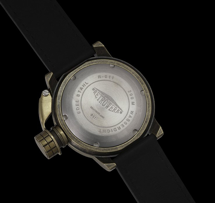 Retrowerk Montre R004