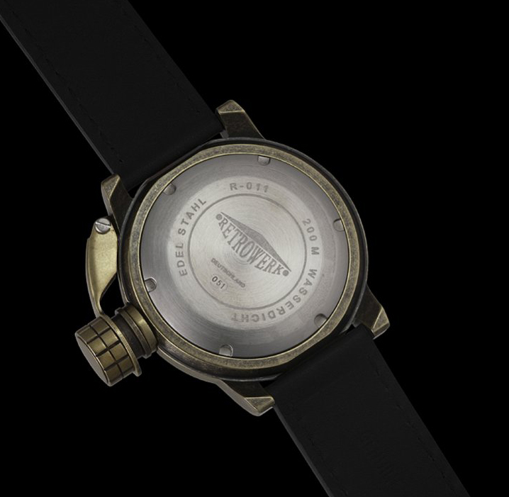 Retrowerk Montre R011